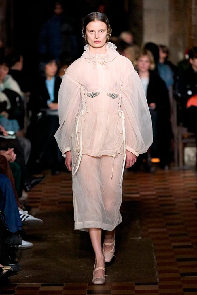 Simone Rocha Fall/Winter 24 -6