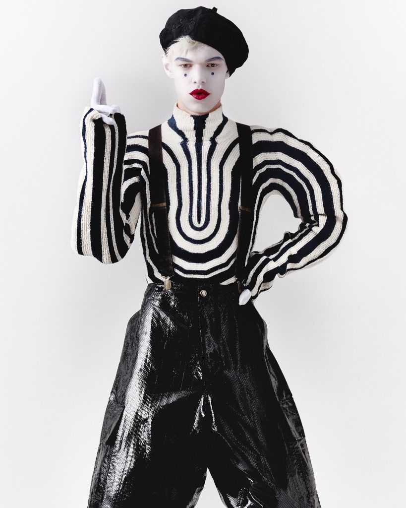 HARLEQUIN captured by NIKITA ONO and styled by MAO MIYAKOSHI for hube magazine-9