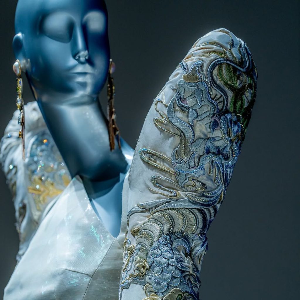 Guo Pei: Fashioning Imagination-6