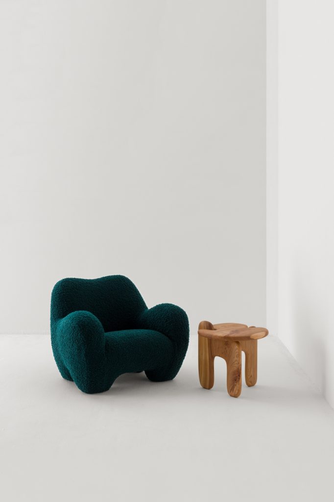 Shaping the soul of objects 8 hube-magazine-interview-Toogood_Gummy_Chair_Sycamore_Sapphire-Green_HIGH-Reduced_Set