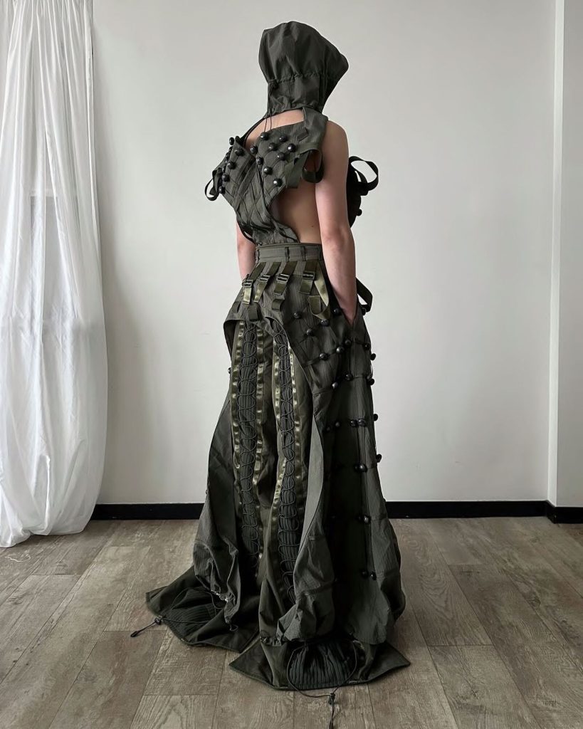 Armour, identity, and the fabric of fear 5 Aojierou-interview-hube-Aojie-Rou-military-fashion-avantgarde