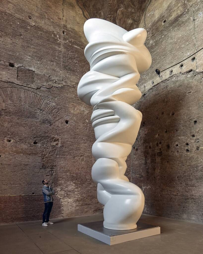 Tony Cragg's sculptures in dialogue with history 5