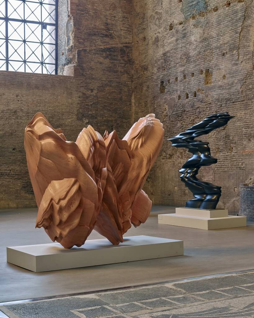 Tony Cragg's sculptures in dialogue with history 7