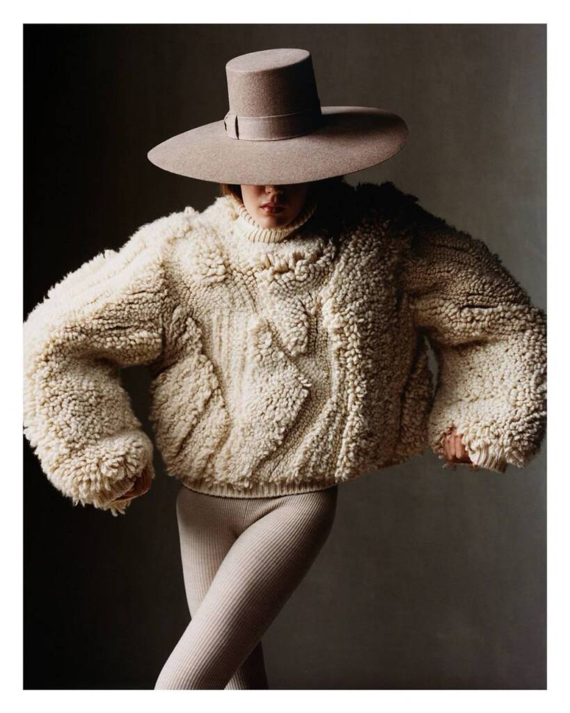 Loro Piana’s catalogue reimagines the art of sensory storytelling 6 Loro Piana’s catalogue reimagines the art of sensory storytelling 6