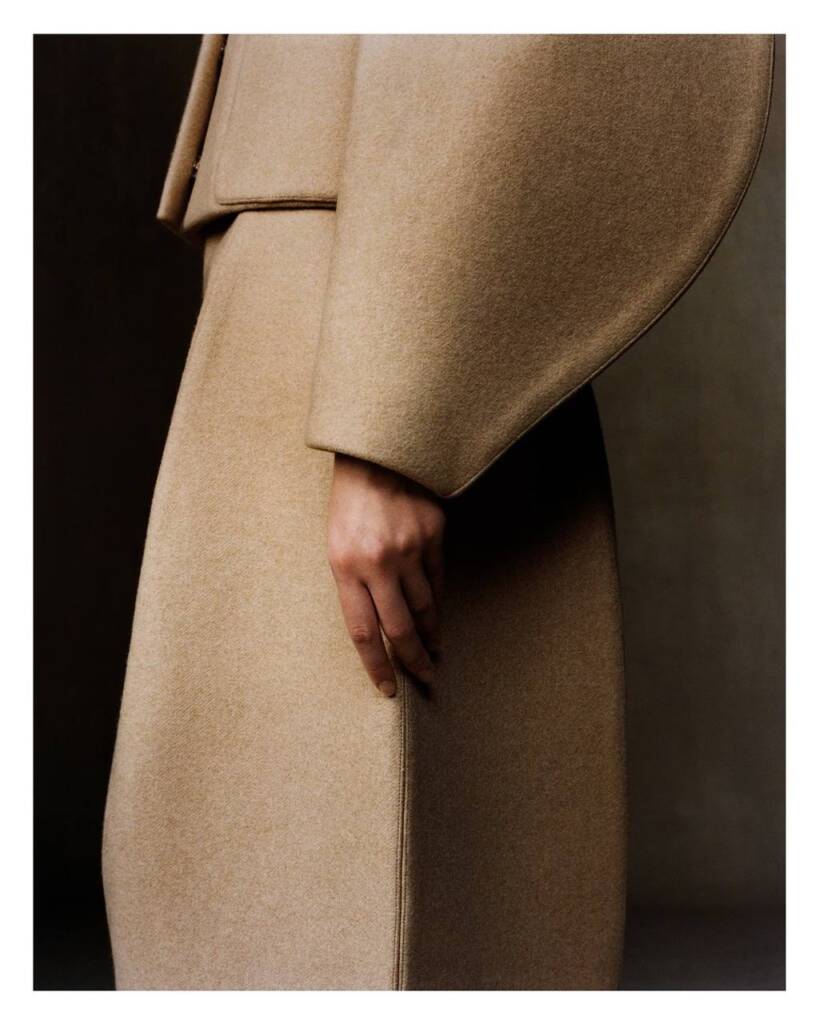 Loro Piana’s catalogue reimagines the art of sensory storytelling 8 Loro Piana’s catalogue reimagines the art of sensory storytelling 8