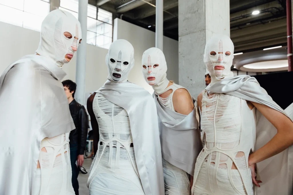 ARCHITECTS LOVE RICK OWENS MORE THAN FASHION EDITORS (image 2)
