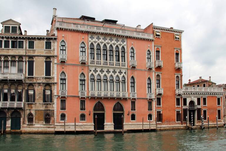 Palazzo Pisani Moretta, designer Dries Van Noten
