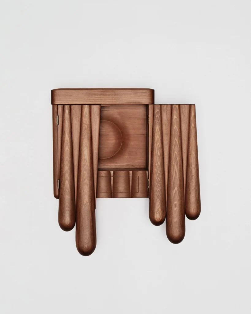 Kunimasa Aoki wins the LOEWE FOUNDATION Craft Prize 2025 with a monumental terracotta sculpture 8 LOEWE FOUNDATION Craft Prize, loewe foundation craft prize 2025, Kunimasa Aoki