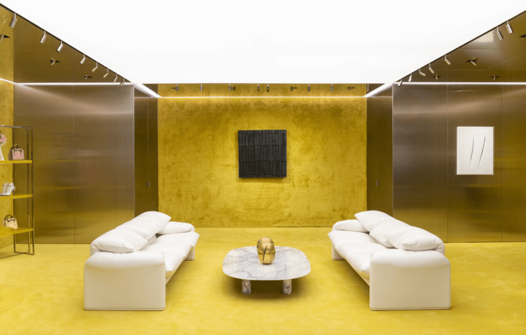 Curating in Conversation with the World 3 Truls Blaasmo