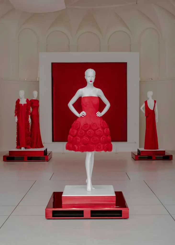 Valentino and Giammetti open PM23 in Rome with immersive ‘Horizons-Red’ exhibition 3 Horizons-Red, PM23, valentino gowns