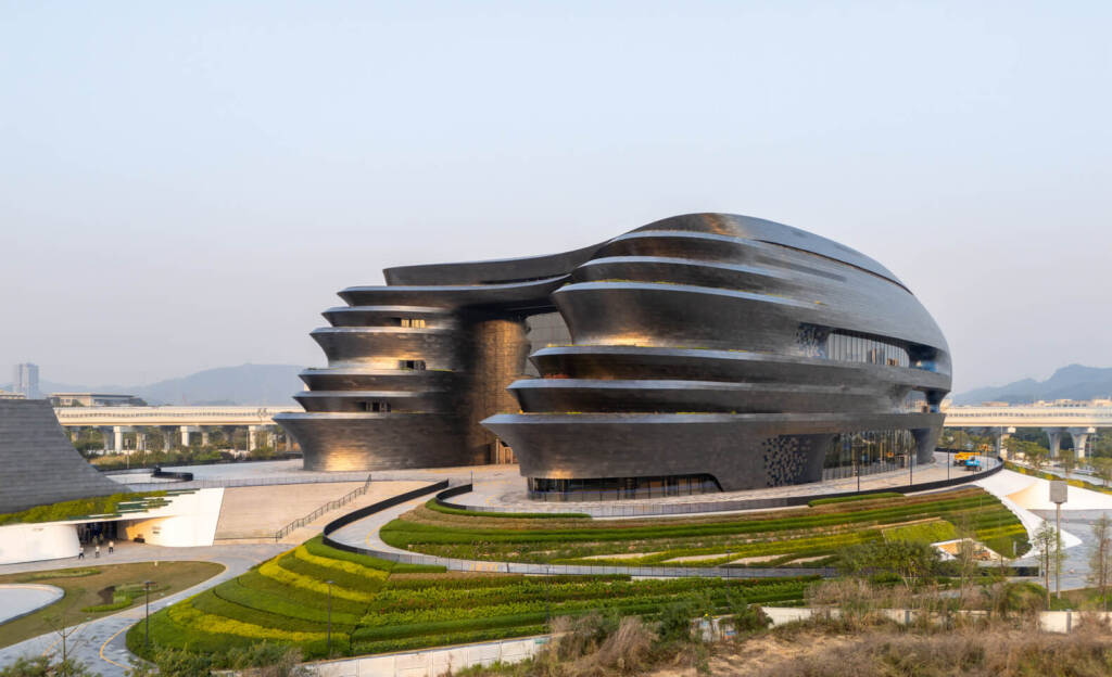 Zaha Hadid Architects unveiled futuristic museum in Shenzhen’s Science Park 4 Zaha Hadid Architects, Shenzhen Science & Technology Museum, Science Park