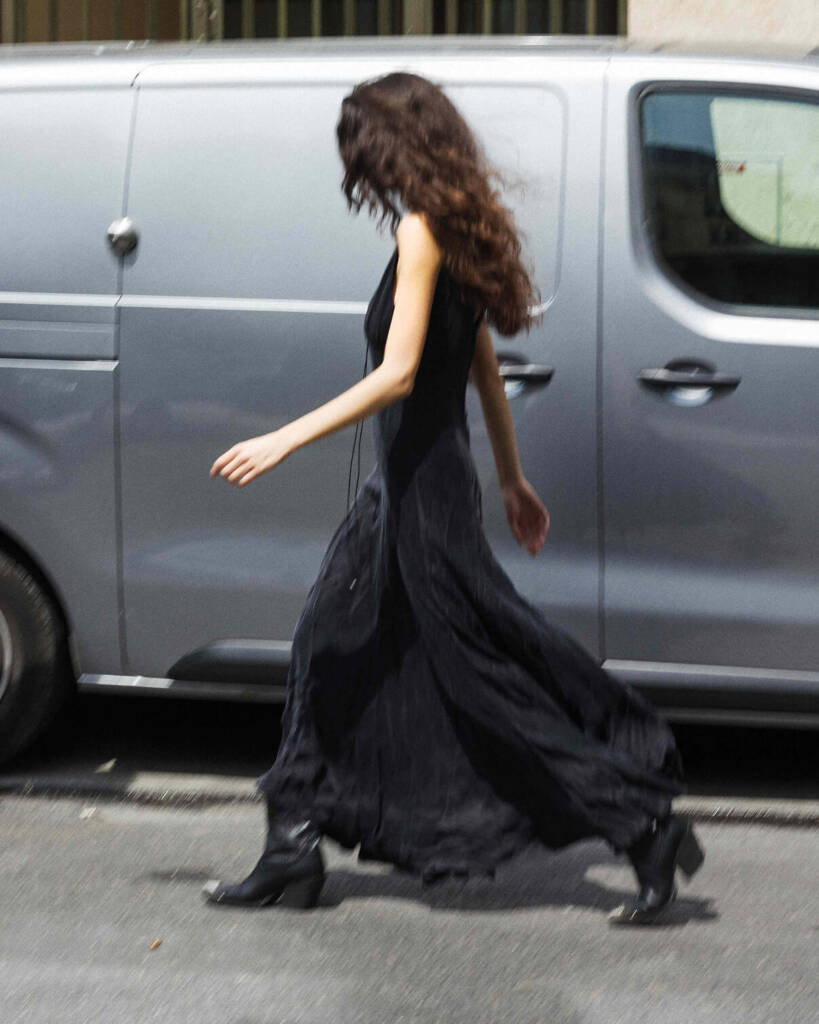 I Stood Where No One Stopped 8 fashion editorial
CHRIS DE LUCA