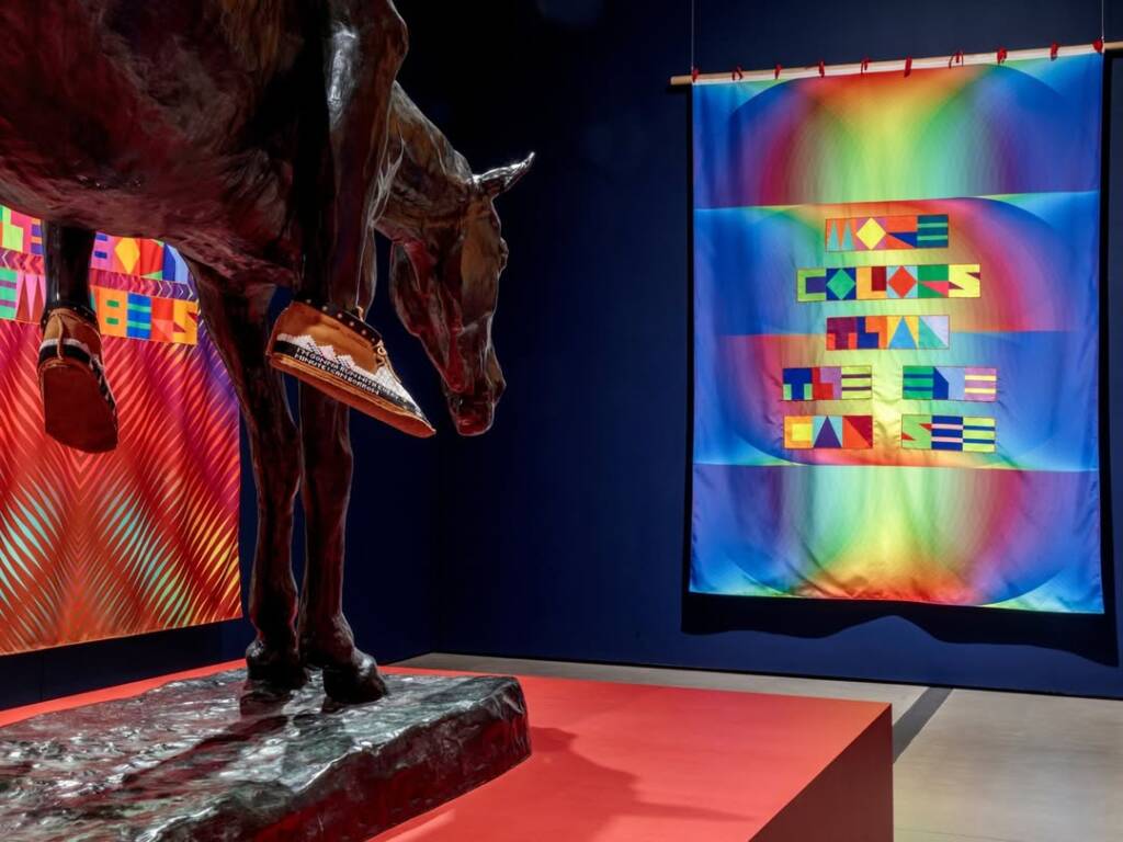 Jeffrey Gibson brings vibrant identity and resistance to The Broad in Los Angeles 3 jeffrey gibson
the broad in los angeles