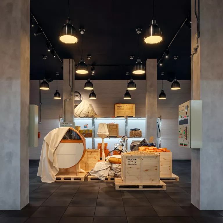 Step inside the Hermès installation that turns sleuthing into art 5 hermes installation
Mystery at the Grooms