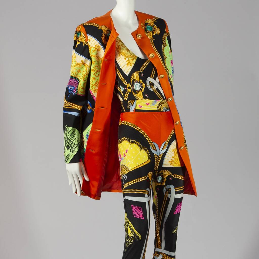 Gianni Versace Retrospective opens in London with UK’s largest vintage display 2 gianni versace retrospective
gianni versace exhibition
gianni versace style
gianni versace retrospective london