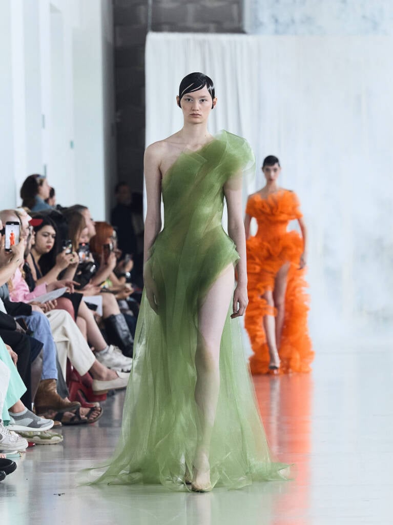 Paris Haute Couture: Lever Couture’s ‘Anatomy of Identity’ debuted at Palais de Tokyo 2 Paris Haute Couture
Lever Couture
paris haute couture week 2025