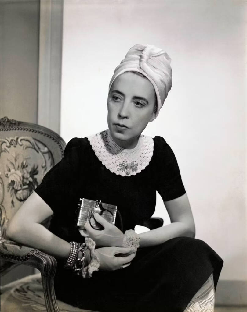 schiaparelli fashion
schiaparelli designers
schiaparelli exhibition
schiaparelli creative director