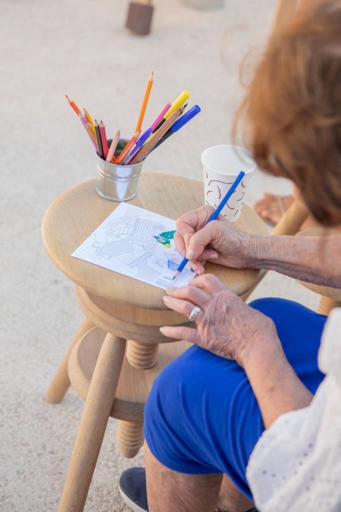 Celebrating craftsmanship: Hermès brings art to life through drawing 3 craftsmanship hermes
drawing outside
hermes event