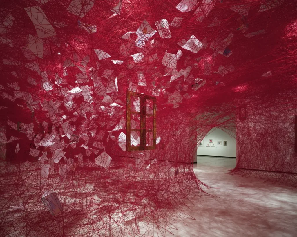 chiharu shiota exhibition
memory in art
contemporary art about memory
Large-scale art installations
chiharu shiota interview