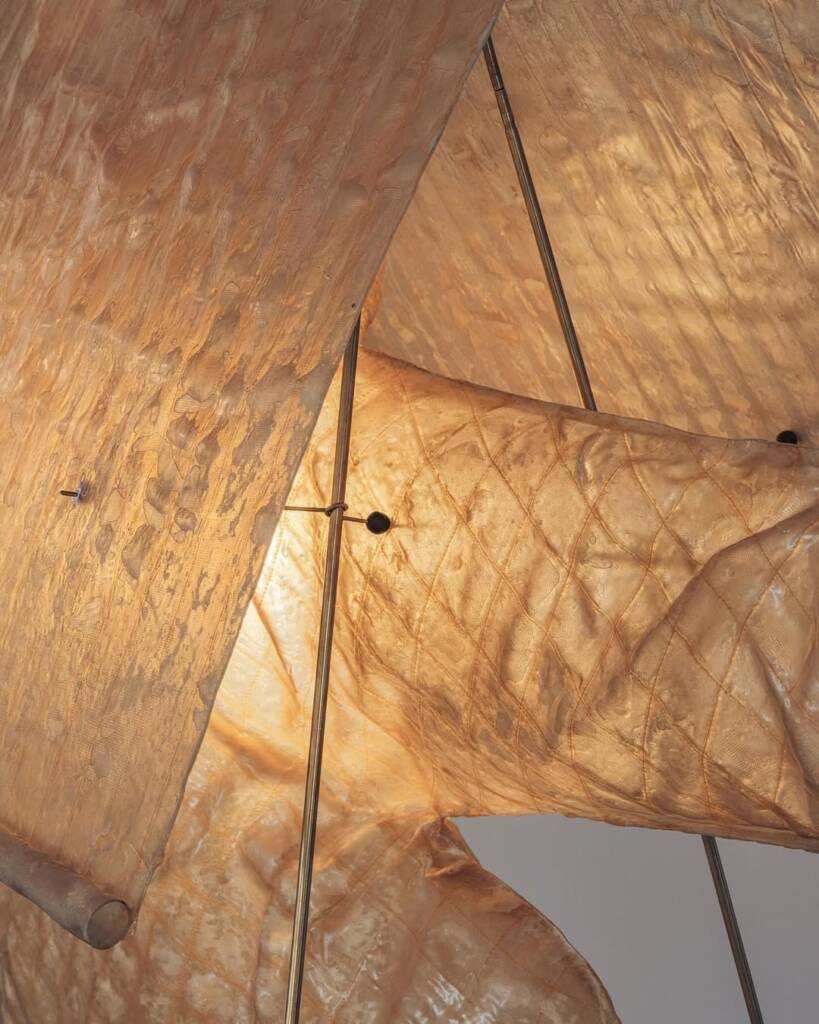 Illuminated visions: contemporary design in Seoul 12 contemporary design
Korean Design
collectible design