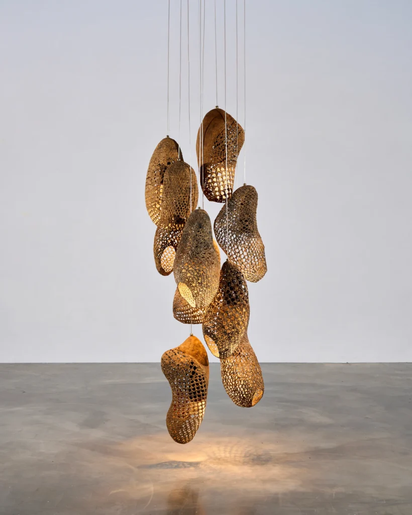 Illuminated visions: contemporary design in Seoul 2 contemporary design
Korean Design
collectible design