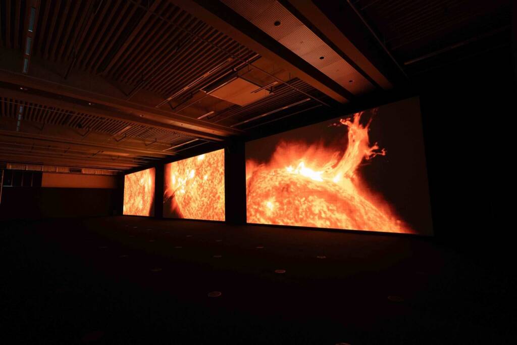 Sensory exhibitions and the art of perception: Ryoji Ikeda returns to ACC Gwangju 5 sensory exhibitions
ryoji ikeda exhibition
ryoji ikeda data verse
immersive digital art exhibition