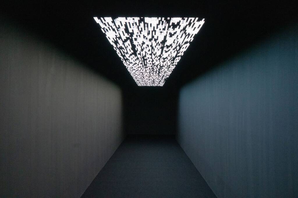 Sensory exhibitions and the art of perception: Ryoji Ikeda returns to ACC Gwangju 3 sensory exhibitions
ryoji ikeda exhibition
ryoji ikeda data verse
immersive digital art exhibition