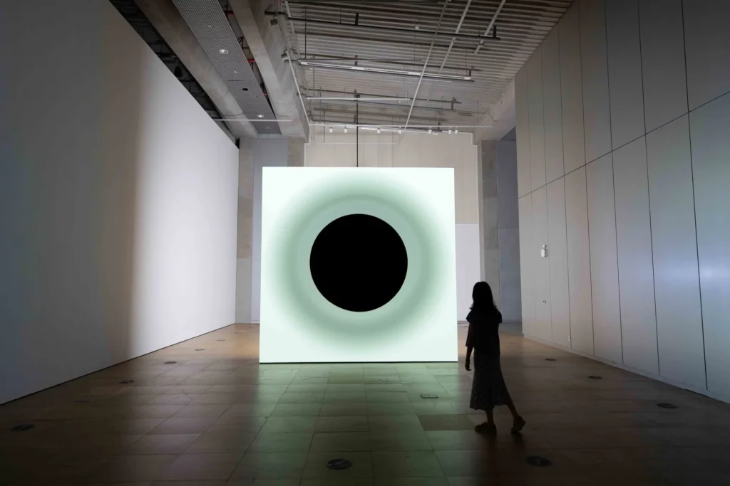 Sensory exhibitions and the art of perception: Ryoji Ikeda returns to ACC Gwangju 7 sensory exhibitions
ryoji ikeda exhibition
ryoji ikeda data verse
immersive digital art exhibition
