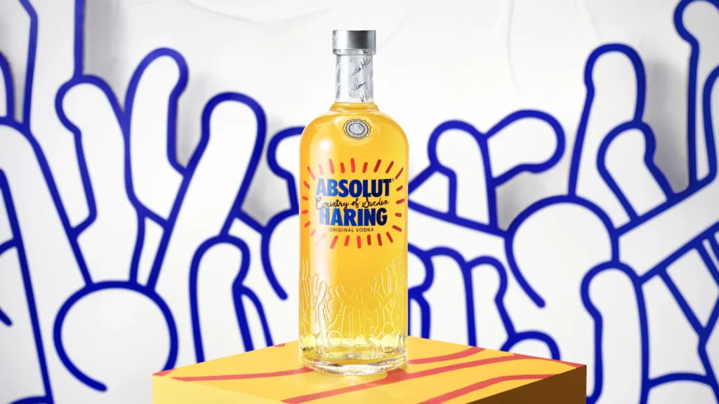 Absolut Haring: a limited-edition revival of Keith Haring’s iconic design 1 Absolut Haring
absolut keith haring
art collaboration