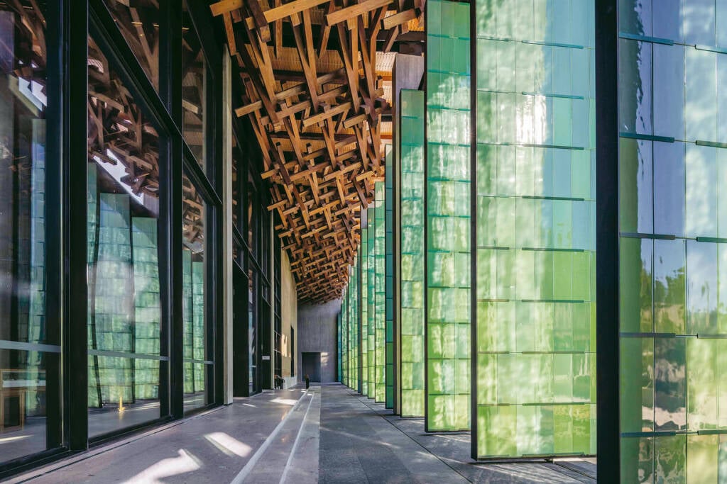 Béatrice Grenier
cultural policy
exhibition-making
fondation cartier pour l'art contemporain