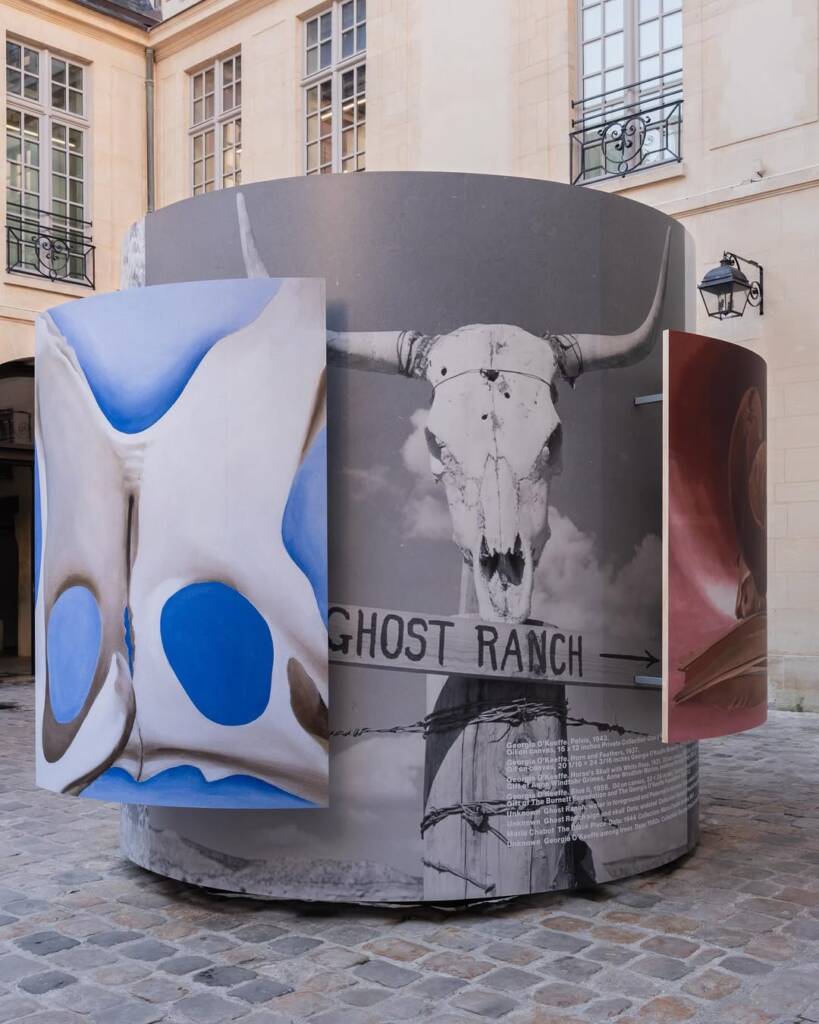Dover Street Market Paris
art installation Paris