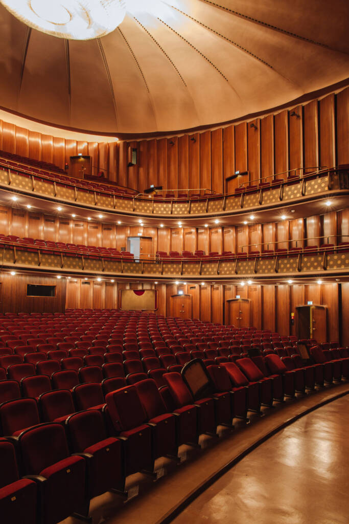 From heritage to future: environmental sustainability guides Staatstheater Augsburg’s renewal 2 environmental sustainability
HENN architecture