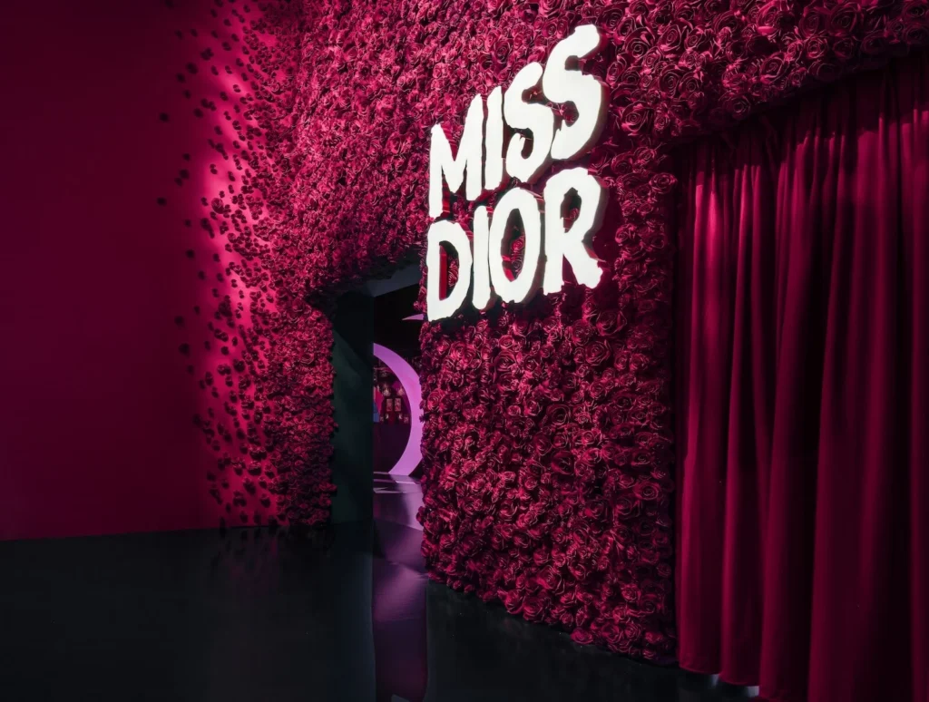 Miss Dior exhibition
dior iconic perfume