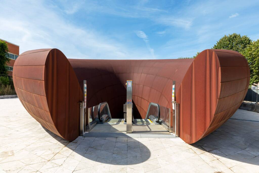 subway design
Anish Kapoor architecture
anish kapoor structures