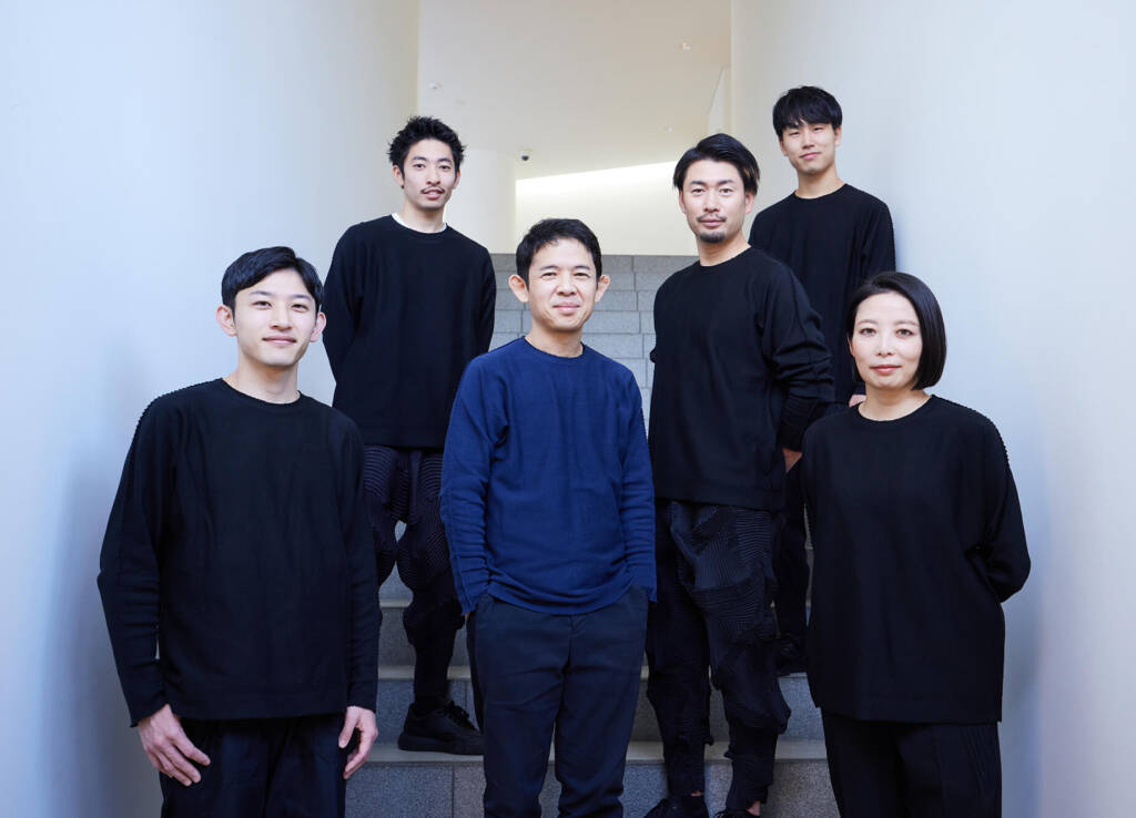 A-POC ABLE
Yoshiyuki Miyamae
Eugene Kangawa
garment-making