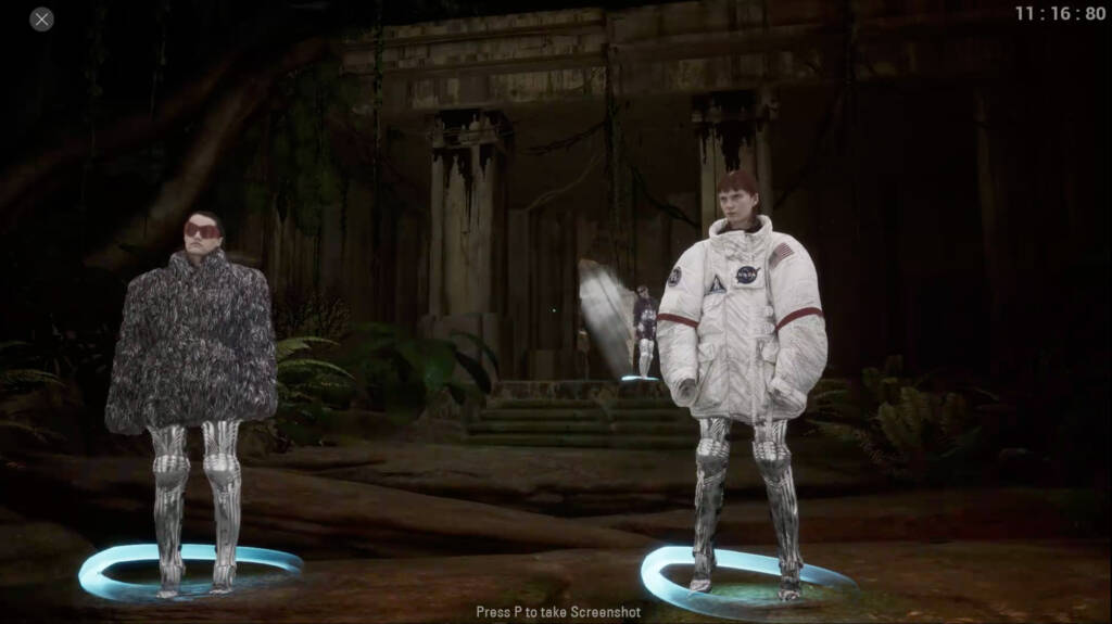 Augmented Reality Fashion