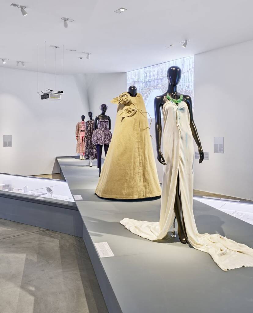 Catwalk: The Art of the Fashion Show — a century of style and spectacle 8 the fashion show
fashion exhibition
fashion show set design