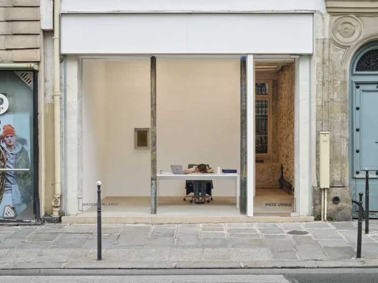 Elmgreen & Dragset hyperrealistic sculpture