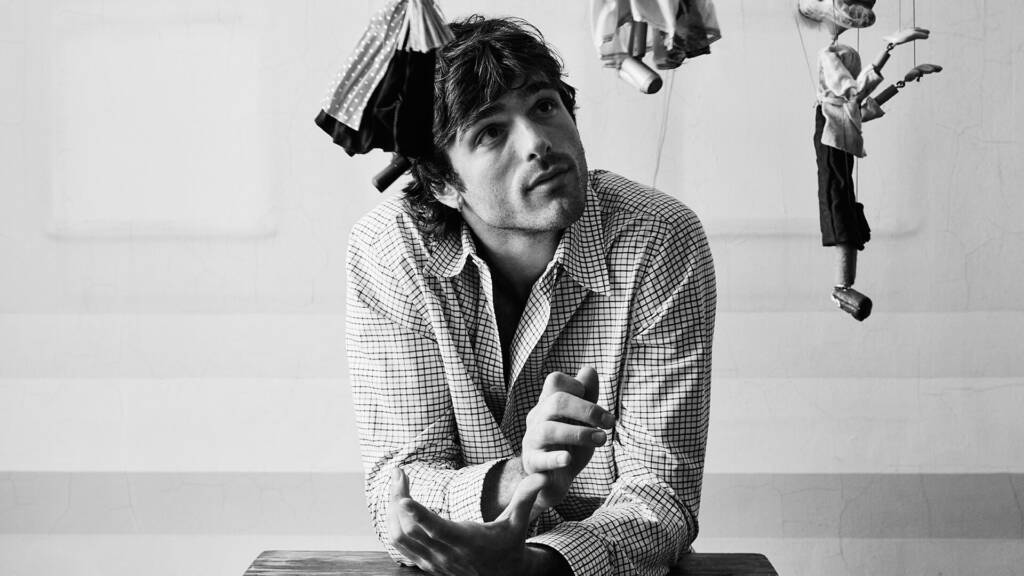 Bottega Veneta campaign ‘What Are Dreams’ explores the poetic power of the unconscious 7 bottega veneta campaign
fashion film