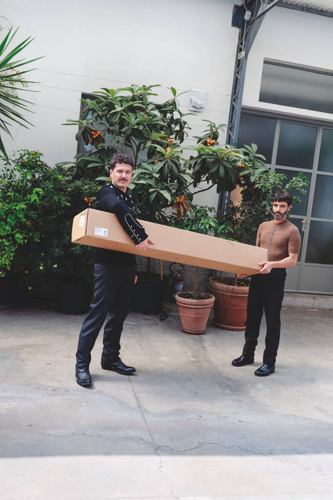 Formafantasma: Moving in circles 1 Formafantasma
Andrea Trimarchi
Simone Farresin