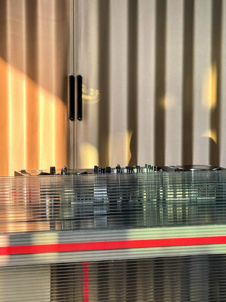 Marco Simonetti
footwear
RAL7000STUDIO
footwear design