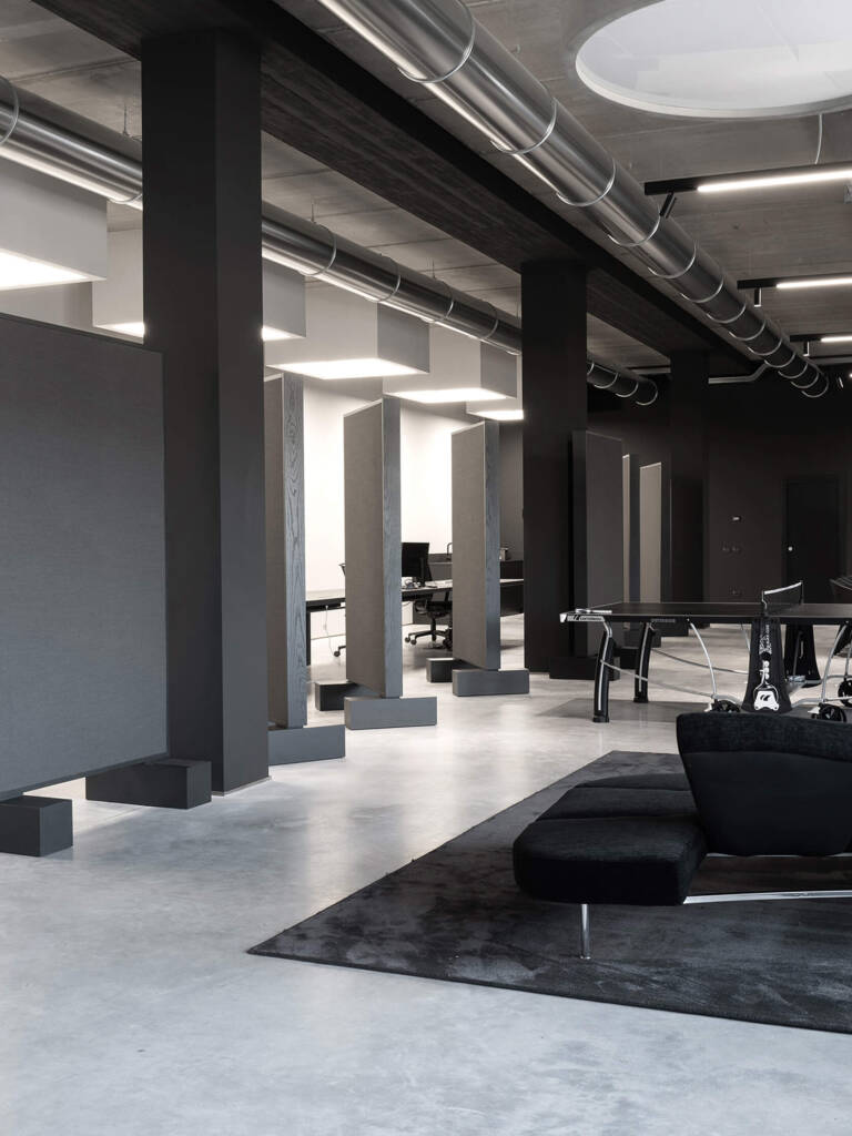 Marco Simonetti
footwear
RAL7000STUDIO
footwear design