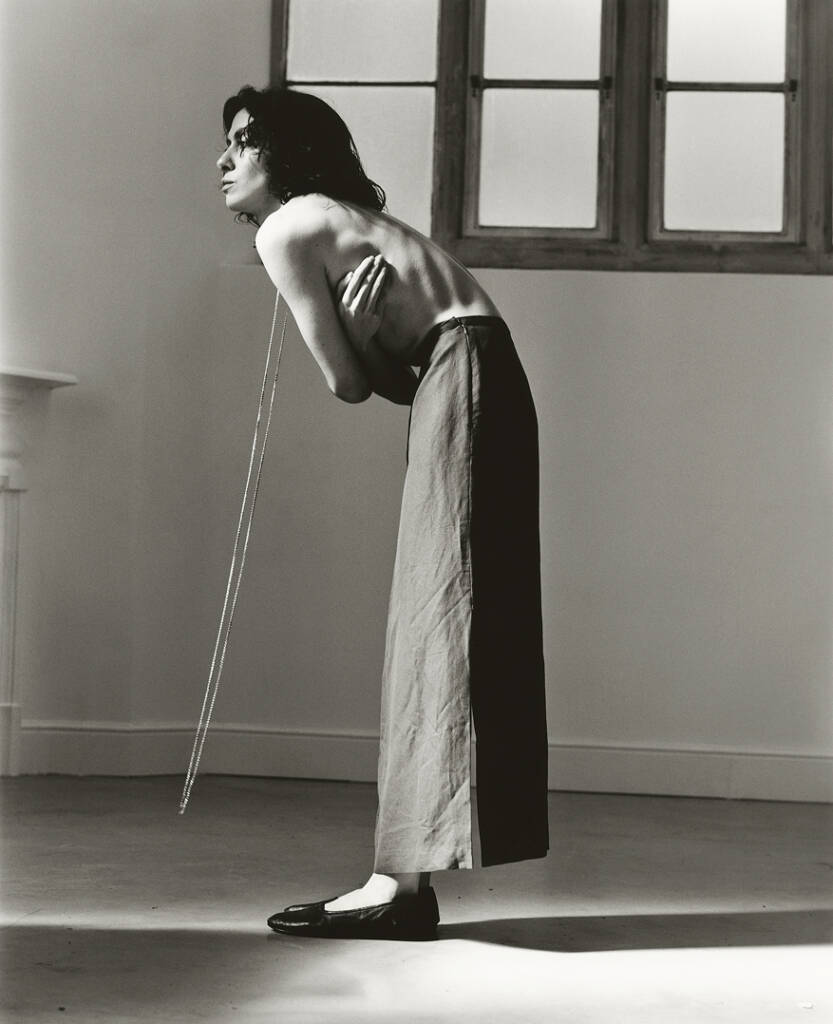 Steph Wilson presents ‘Gilded Lilies,’ a poetic study in jewellery and intimacy 2 Steph Wilson
sensual portrait photography