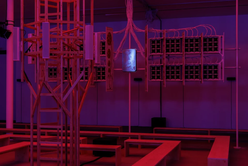 Human-AI collaboration takes center stage in Holly Herndon and Mat Dryhurst’s ‘Starmirror’ 3 human-AI
Holly Herndon and Mat Dryhurst
machine learning art