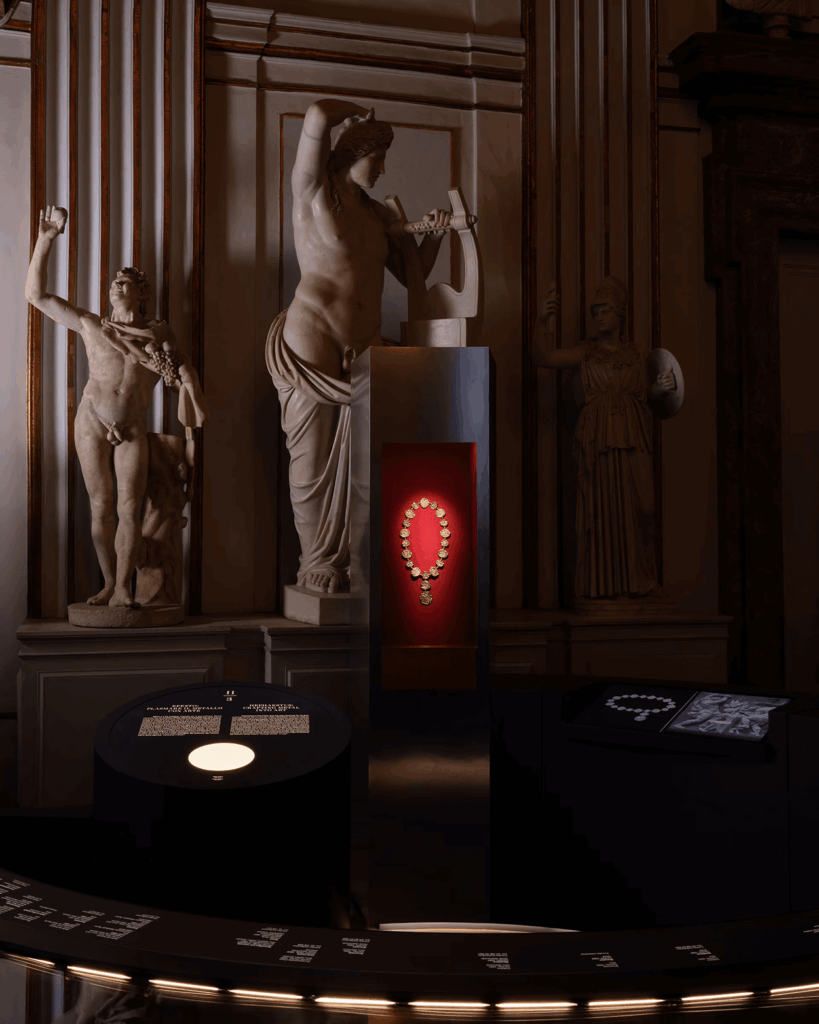 A new jewelry exhibition in Rome explores Cartier’s dialogue with antiquity 1 jewelry exhibition
ancient sculptures
Cartier Collection