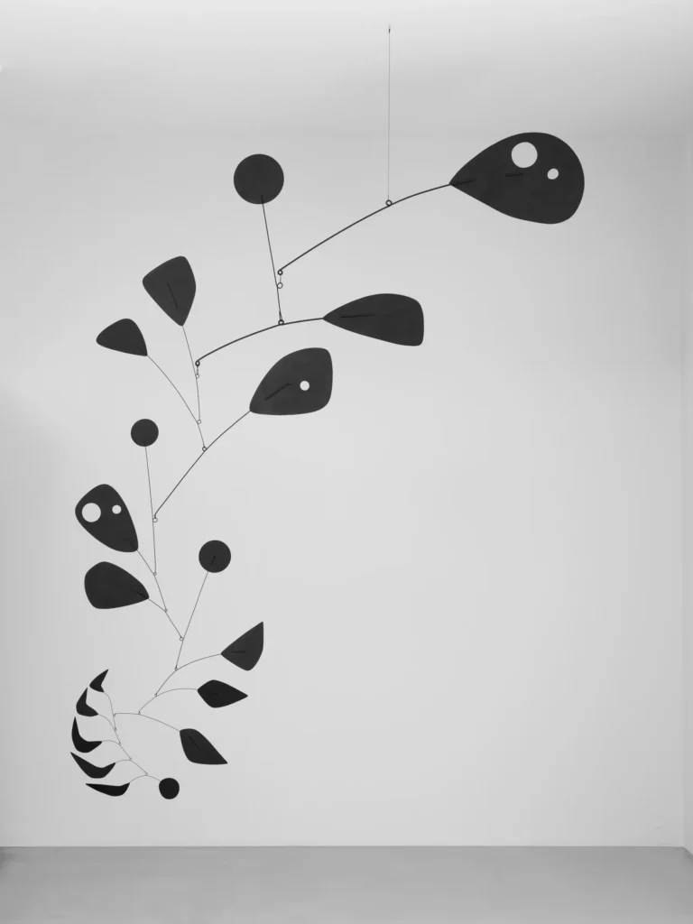 Alexander Calder's art will take center stage at Fondation Louis Vuitton 1 Alexander Calder
alexander calder art
fondation louis vuitton in paris
kinetic sculpture