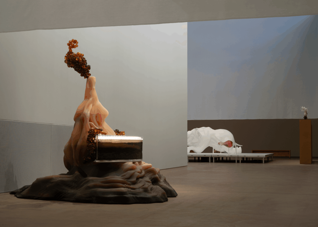 Marguerite Humeau
speculative story
multisensory experience