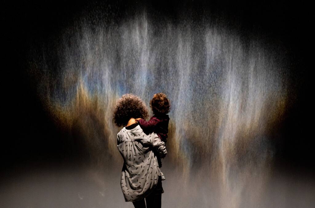 olafur eliasson exhibition
multi-sensory art
STUDIO OLAFUR ELIASSON