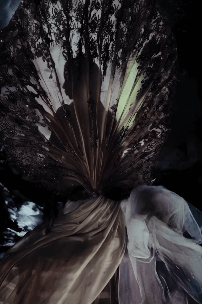 Ray-Ban Meta glasses
fashion film
smart glasses
fashion and technology