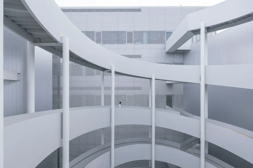 Taichung Art Museum
sanaa architecture
museum design concept
human and nature relationship in art